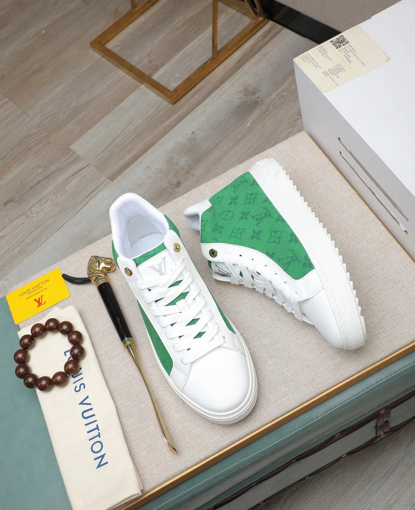 Men's shoes 💰580 📛📛【LOUIS VUITTON】Louis Vuitton official website synchronized new products 👟Milan fashion catwalk style 🇰🇾🇰🇾LV family logo, celebrity style, a must-have for fashionistas ⚠️First-layer calfskin ➕Genuine leather lining ➕Official website original version special outsole 👞Number 38-44